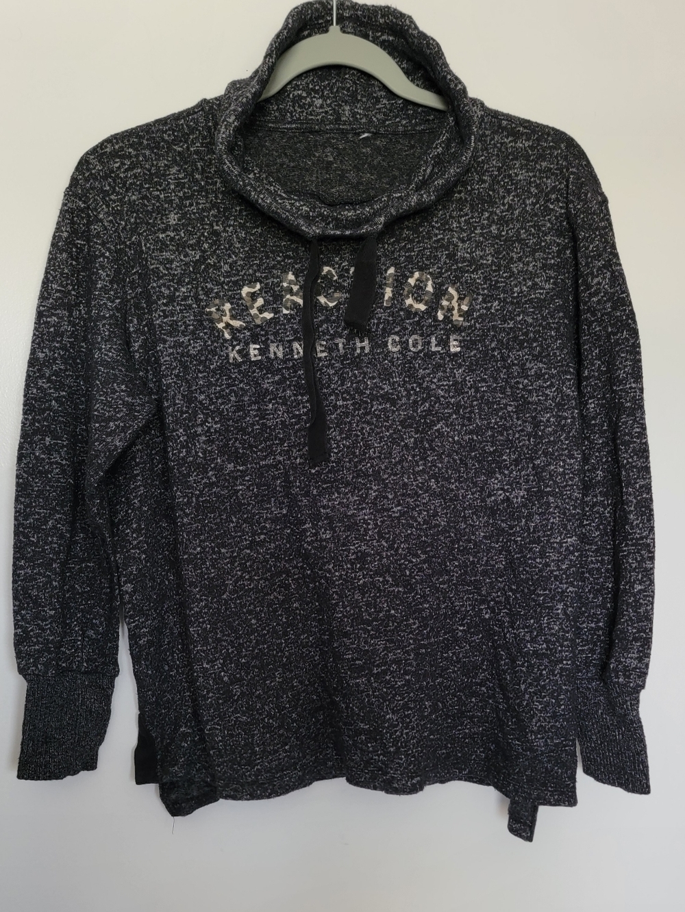 Kenneth Cole Reaction Cowl Neck Sweater Size Medium